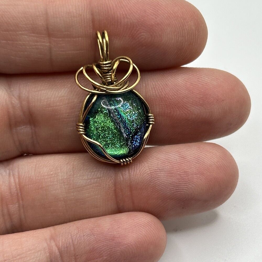Artisan Handmade Glass Necklace‎ Pendant Green Blue Gold Metal Wire